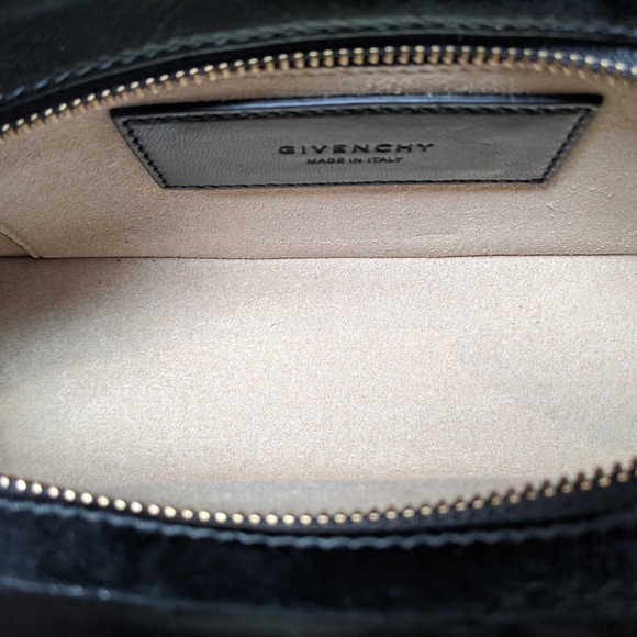 SOLD Givenchy Diamond Quilted Pocket Crossbody Bag - Picture 4 of 7